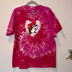 Buc-ees Valentine’s Day Tie Dye Follow Your Heart T-Shirt XL